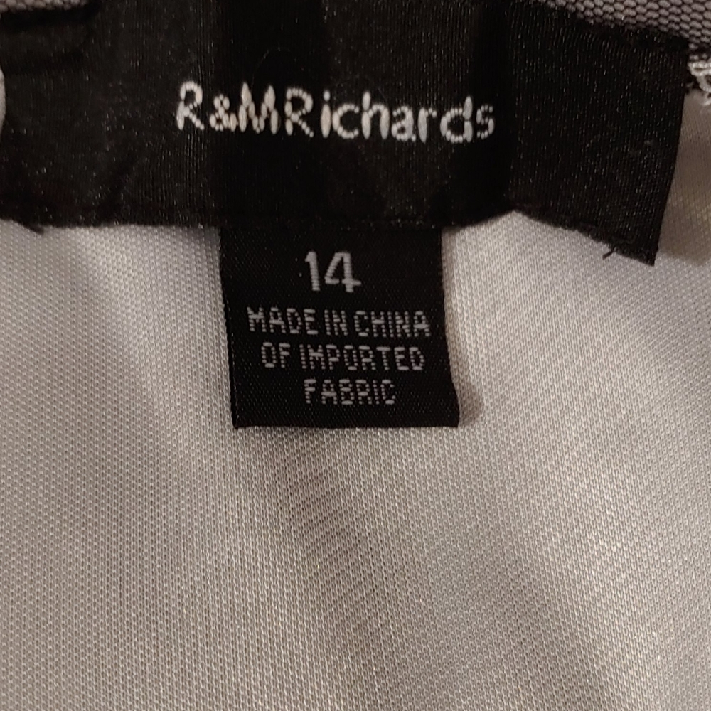 R&M Richards Dress - Picture 5 of 6